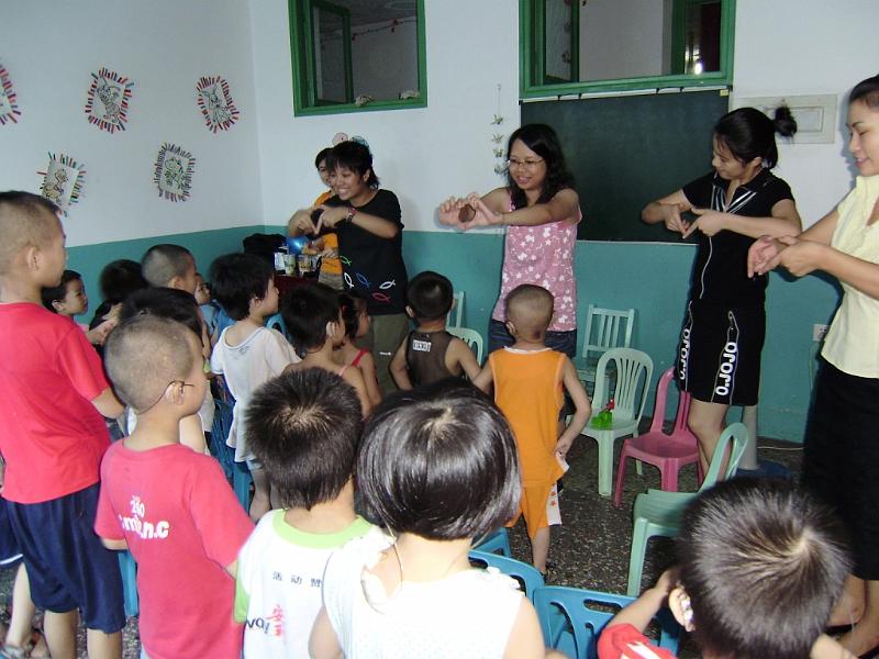 lovecarechina15.jpg