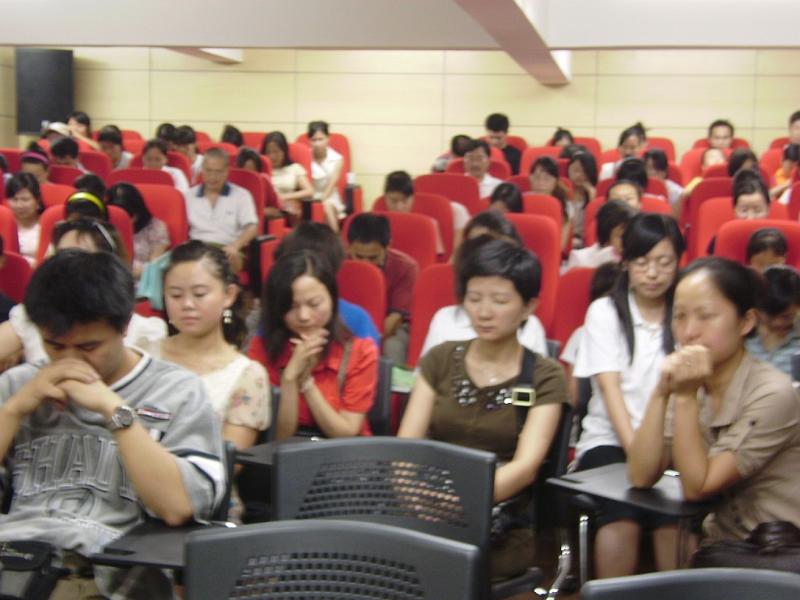 lovecarechina4.jpg