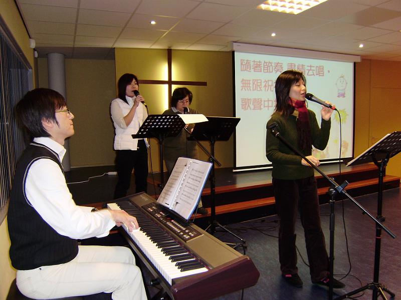 lovecareholland9.jpg
